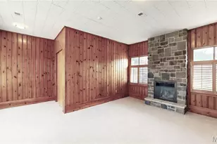 34 James Dr, Saint Charles, MO 63301 - Photo 2