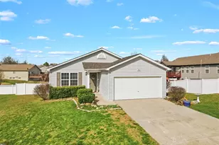 56 Swaying Pine Ln, Winfield, MO 63389 - Photo 2