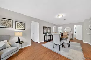 3135 Kingsley Dr, Saint Louis, MO 63033 - Photo 16