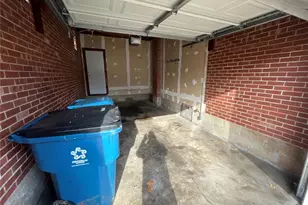 8841 Jennings Station Rd, Jennings, MO 63136 - Photo 6