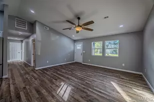 23350 Marvel Dr, Lebanon, MO 65536 - Photo 8