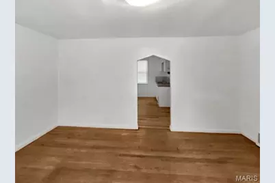3219 Coles Avenue, Saint Louis, MO 63114 - Photo 8