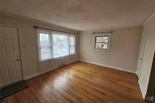 206 Lake Ave, Maryland Heights, MO 63043 - Photo 12