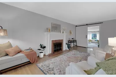 2124 Bredell Avenue, Maplewood, MO 63143 - Photo 2