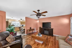 340 Woodbridge Dr, Saint Charles, MO 63303 - Photo 6