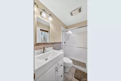 340 Woodbridge Drive, Saint Charles, MO 63303 - Photo 16
