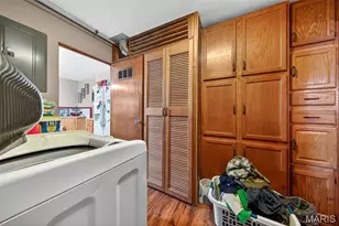 35 E Cardigan Dr, Ferguson, MO 63135 - Photo 16