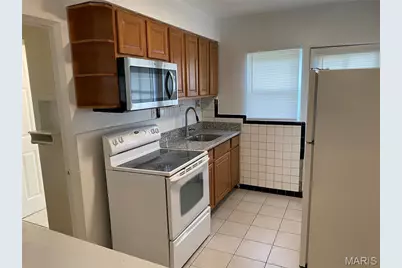 7815 Trenton, University City, MO 63130 - Photo 2