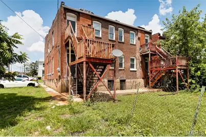 1404A Granville Place, Saint Louis, MO 63112 - Photo 2