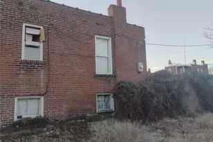 3901 Sherman Pl, Saint Louis, MO 63107 - Photo 6