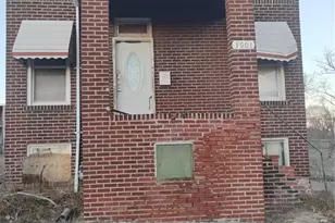 3901 Sherman Pl, Saint Louis, MO 63107 - Photo 2