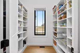 310 Lakeland Ct, Defiance, MO 63341 - Photo 38