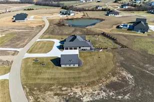 310 Lakeland Ct, Defiance, MO 63341 - Photo 6