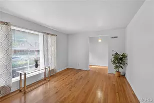 7419 Woodland Way, Pasadena Hills, MO 63121 - Photo 6