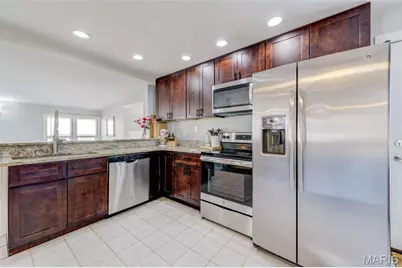 7132 Lindenwood Place, Saint Louis, MO 63109 - Photo 18