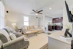 7132 Lindenwood Pl, Saint Louis, MO 63109 - Photo 12