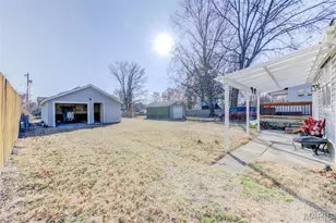 7132 Lindenwood Pl, Saint Louis, MO 63109 - Photo 36