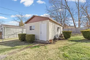 816 Regina Ave, Saint Louis, MO 63125 - Photo 30