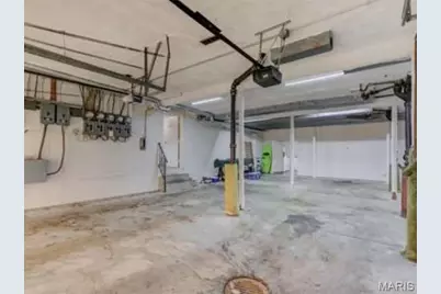 10395 Forest Brook Lane #E, Creve Coeur, MO 63146 - Photo 6