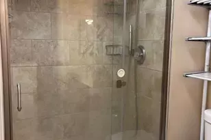 10395 Forest Brook Ln, Creve Coeur, MO 63146 - Photo 12