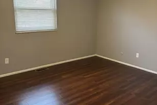 10395 Forest Brook Ln, Creve Coeur, MO 63146 - Photo 20