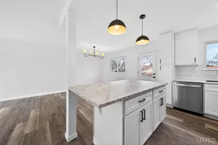 2347 Farflung Dr, Florissant, MO 63031 - Photo 16