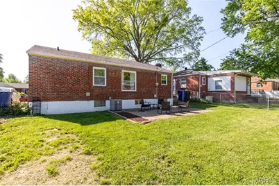 1047 Raisher Drive, Saint Louis, MO 63130 - Photo 24