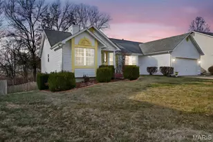 2753 Red Cedar Parc Dr, O'Fallon, MO 63368 - Photo 4