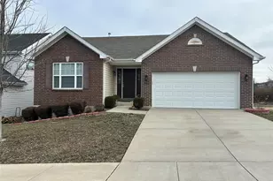 4001 Mitchford Dr, Mehlville, MO 63125 - Photo 2