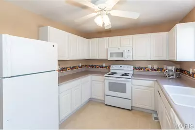 1007 Arbor Pointe Drive, Manchester, MO 63088 - Photo 10