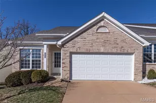 1007 Arbor Pointe Dr, Manchester, MO 63088 - Photo 1