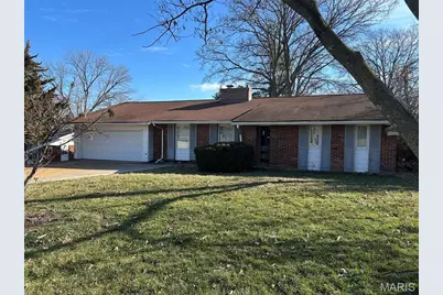 1750 Schuetz Road, Saint Louis, MO 63146 - Photo 1