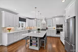 7540 Washington Ave, University City, MO 63130 - Photo 10