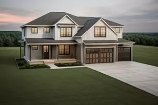 817 Larkin Ave, Saint Louis, MO 63141 - Photo 1