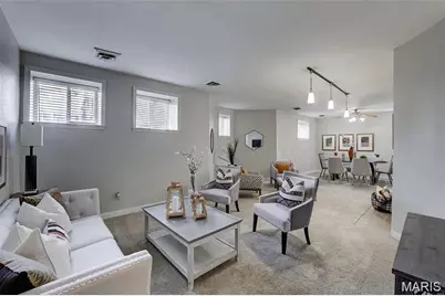 4256 Maryland Avenue #LLE, Saint Louis, MO 63108 - Photo 2
