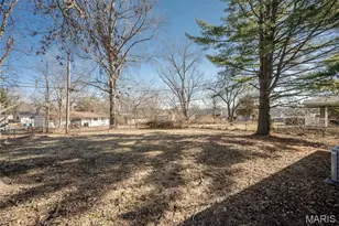1321 Dominica Dr, Spanish Lake, MO 63138 - Photo 30