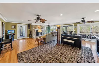 3589 State Route 110, De Soto, MO 63020 - Photo 28