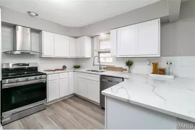 31 Godfrey Lane, Ferguson, MO 63135 - Photo 12