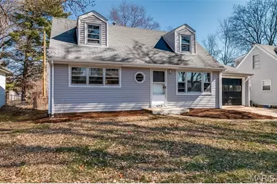 31 Godfrey Lane, Ferguson, MO 63135 - Photo 2