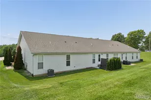 12195 McKelvey Pl, Bridgeton, MO 63044 - Photo 24