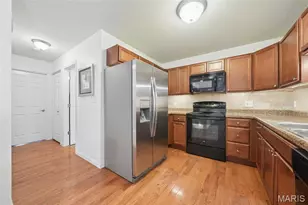 12195 McKelvey Pl Dr, Bridgeton, MO 63044 - Photo 10