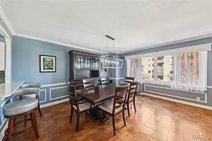 900 S Hanley Rd, Saint Louis, MO 63105 - Photo 10