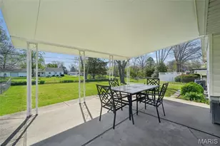 3068 Sedan Dr, Saint Louis, MO 63125 - Photo 20