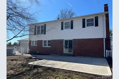 442 Royalwood Drive, Creve Coeur, MO 63141 - Photo 4