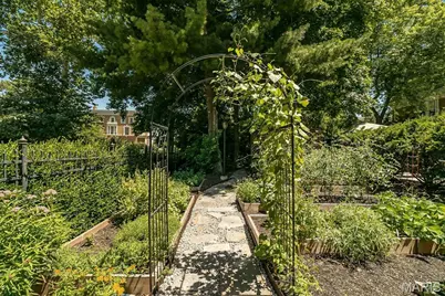 410 N Newstead Avenue #4E, Saint Louis, MO 63108 - Photo 40