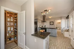 410 N Newstead Ave, Saint Louis, MO 63108 - Photo 18