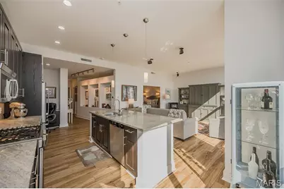 9 N Euclid Avenue #603, Saint Louis, MO 63108 - Photo 12