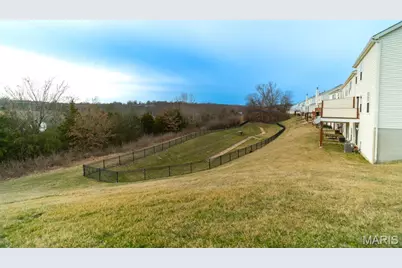 3558 Pearson Pointe Court, Saint Louis, MO 63129 - Photo 32