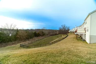 3558 Pearson Pointe Ct, Saint Louis, MO 63129 - Photo 32