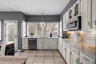 2698 Joyceridge Dr, Chesterfield, MO 63017 - Photo 16